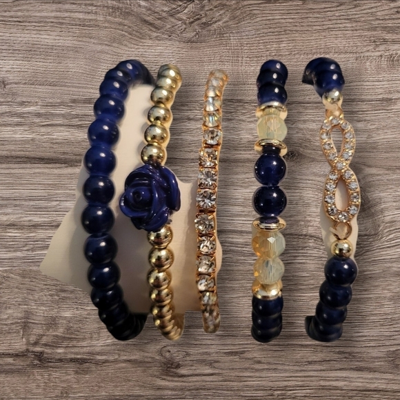 Jewelry - 🩷3 for $15: Set of 5 4mm Infinity Stretchy Bracelets, Navy & Gold Tone, New